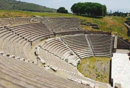 bergama ruins 2